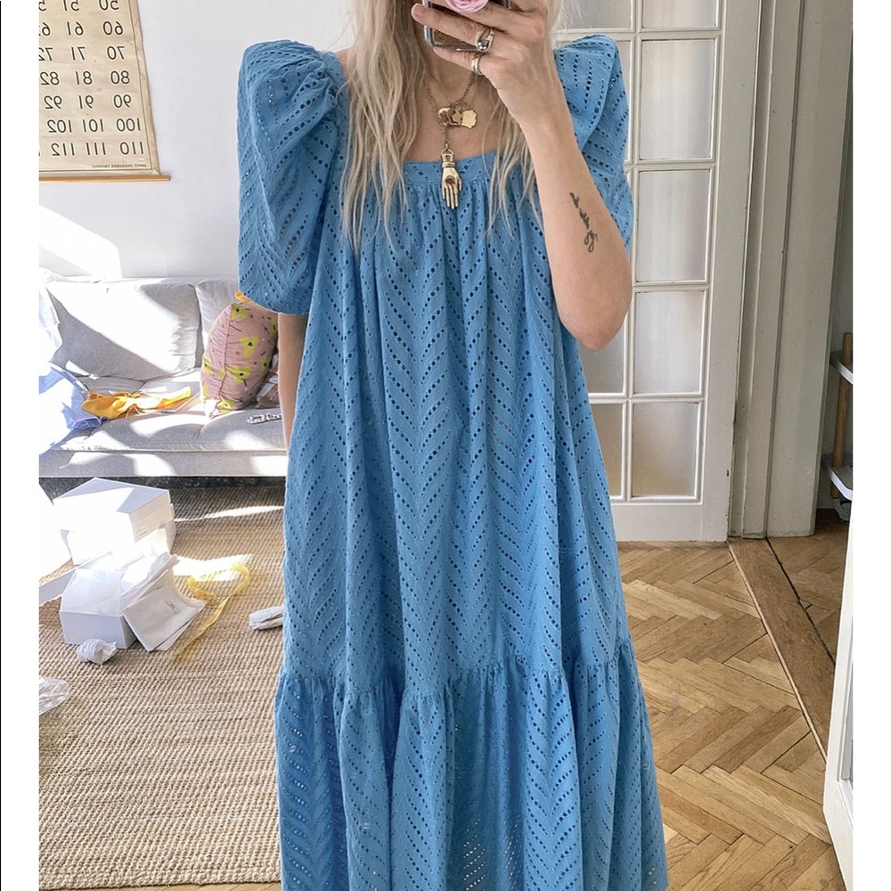 ISO mr larkin ode dress blue eyelet. Xs or s
